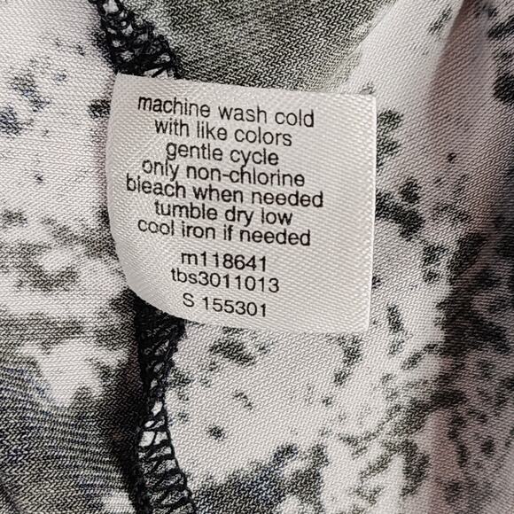 Lane Bryant Top Blouse 26 28 Black White Clouds 54x30 Cowl Stretch Sleeveless - Picture 5 of 12